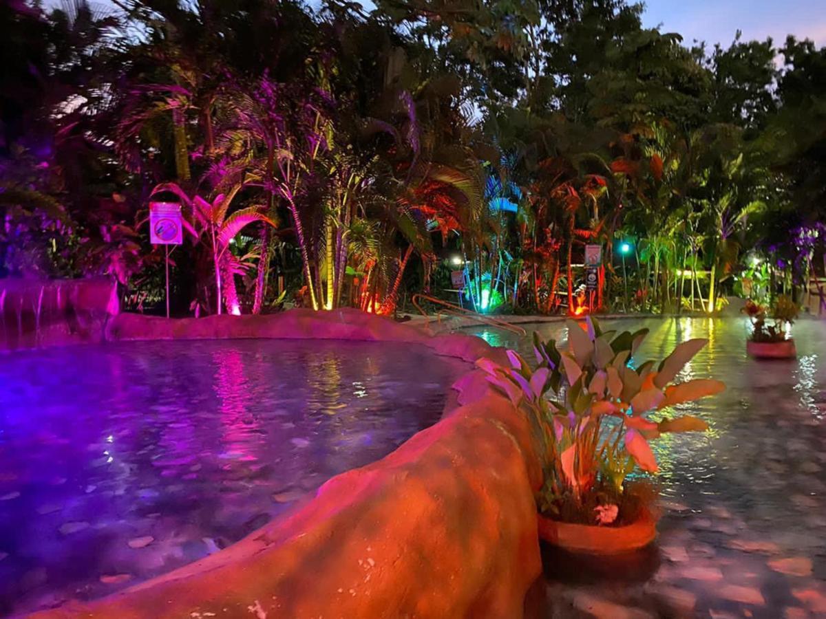 Fas Bnb & Off Site Thermal Resort La Fortuna Bagian luar foto