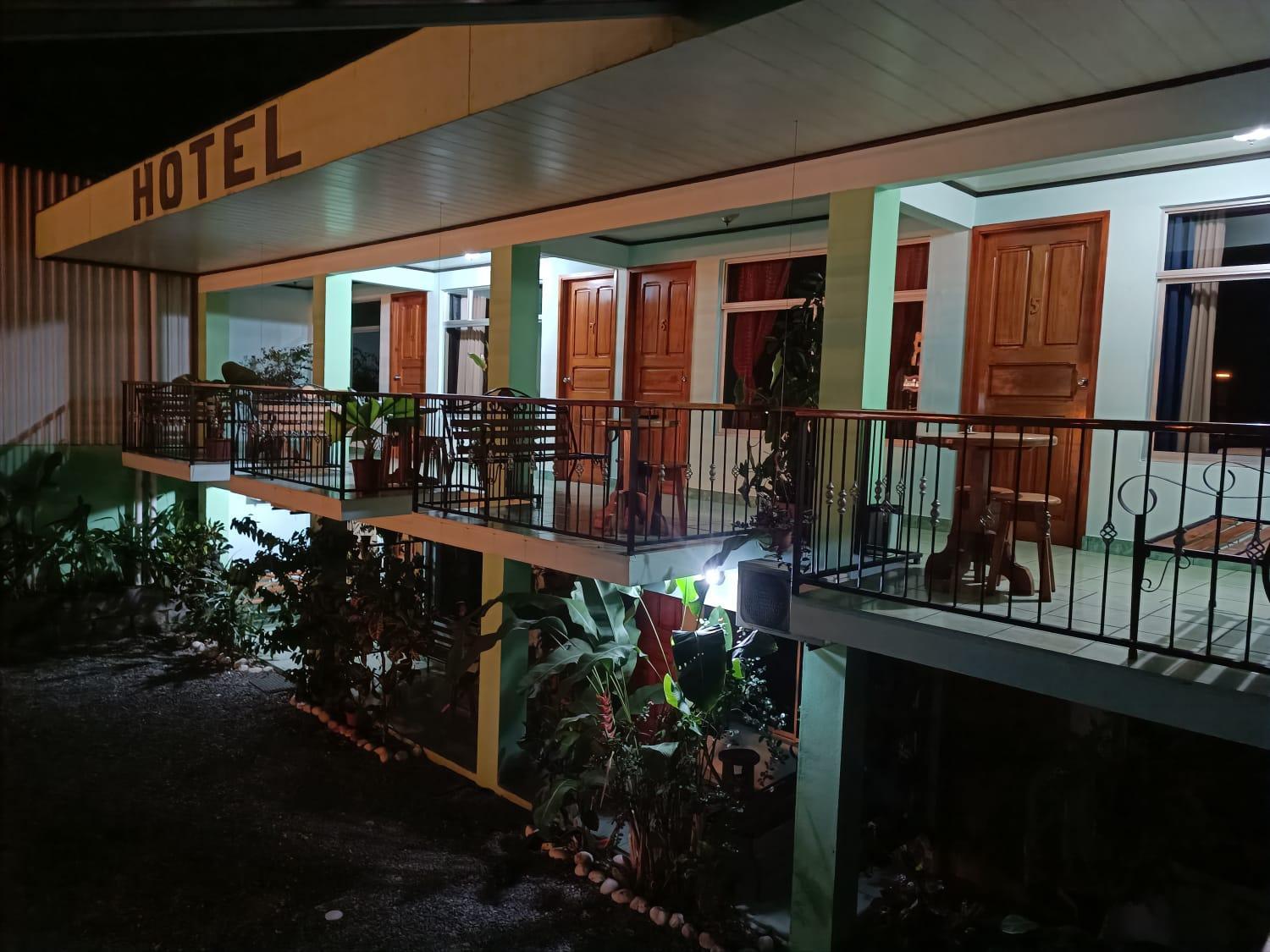 Fas Bnb & Off Site Thermal Resort La Fortuna Bagian luar foto